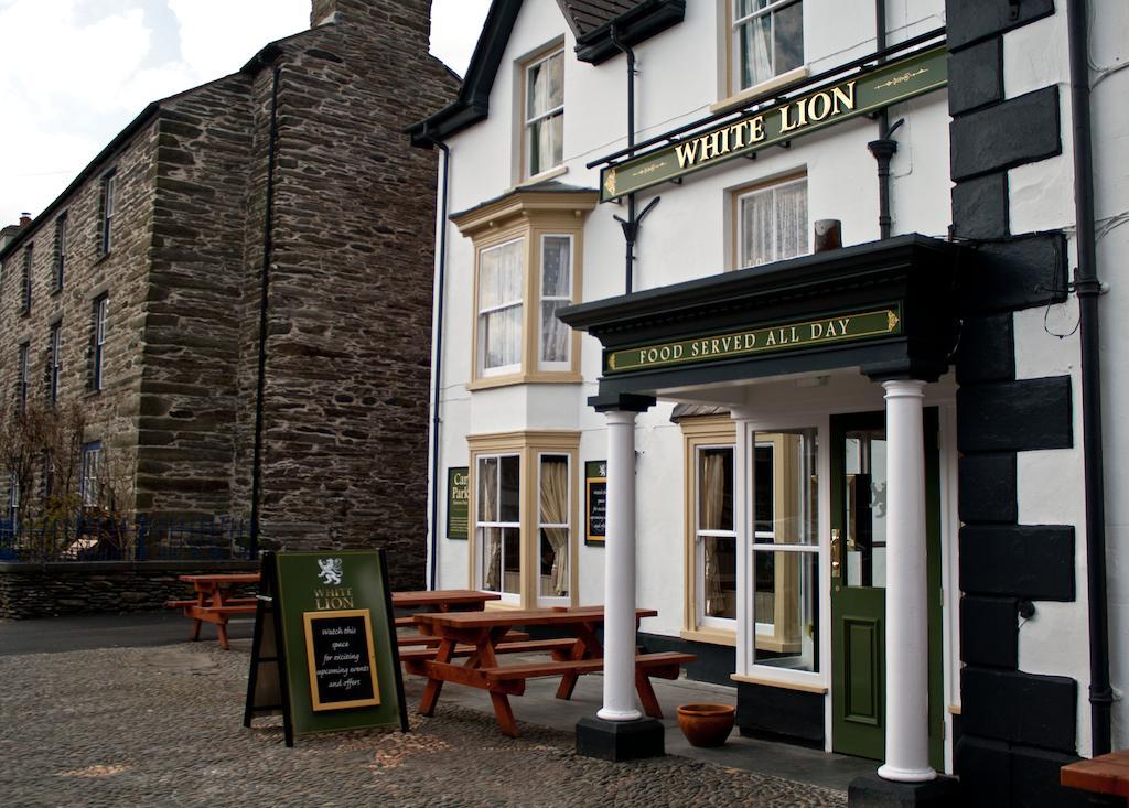 The White Lion Hotel Machynlleth Eksteriør bilde